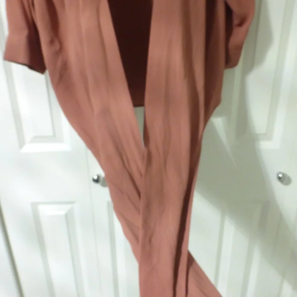 FOREVER 21 rosy pink three quarter sleeve oversized v-neck blouse - Picture 10 of 11